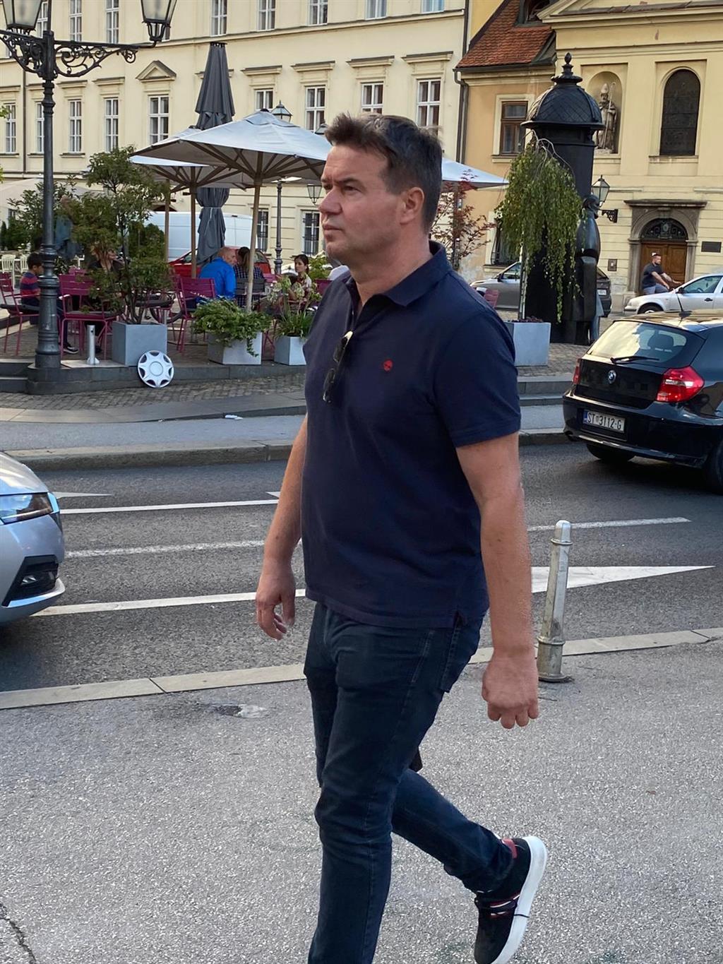 Malo je reći da je ovo lice ponosnog tate